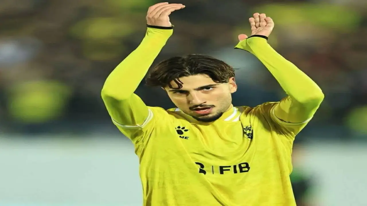 الأهلي ينهي مفاوضات ضم الموهبة السويدية بيتر كوركيس لتعزيز صفوف الفريق الأول